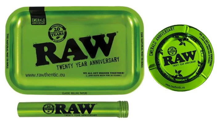 RAW Twenty Year Anniversary Geschenksset